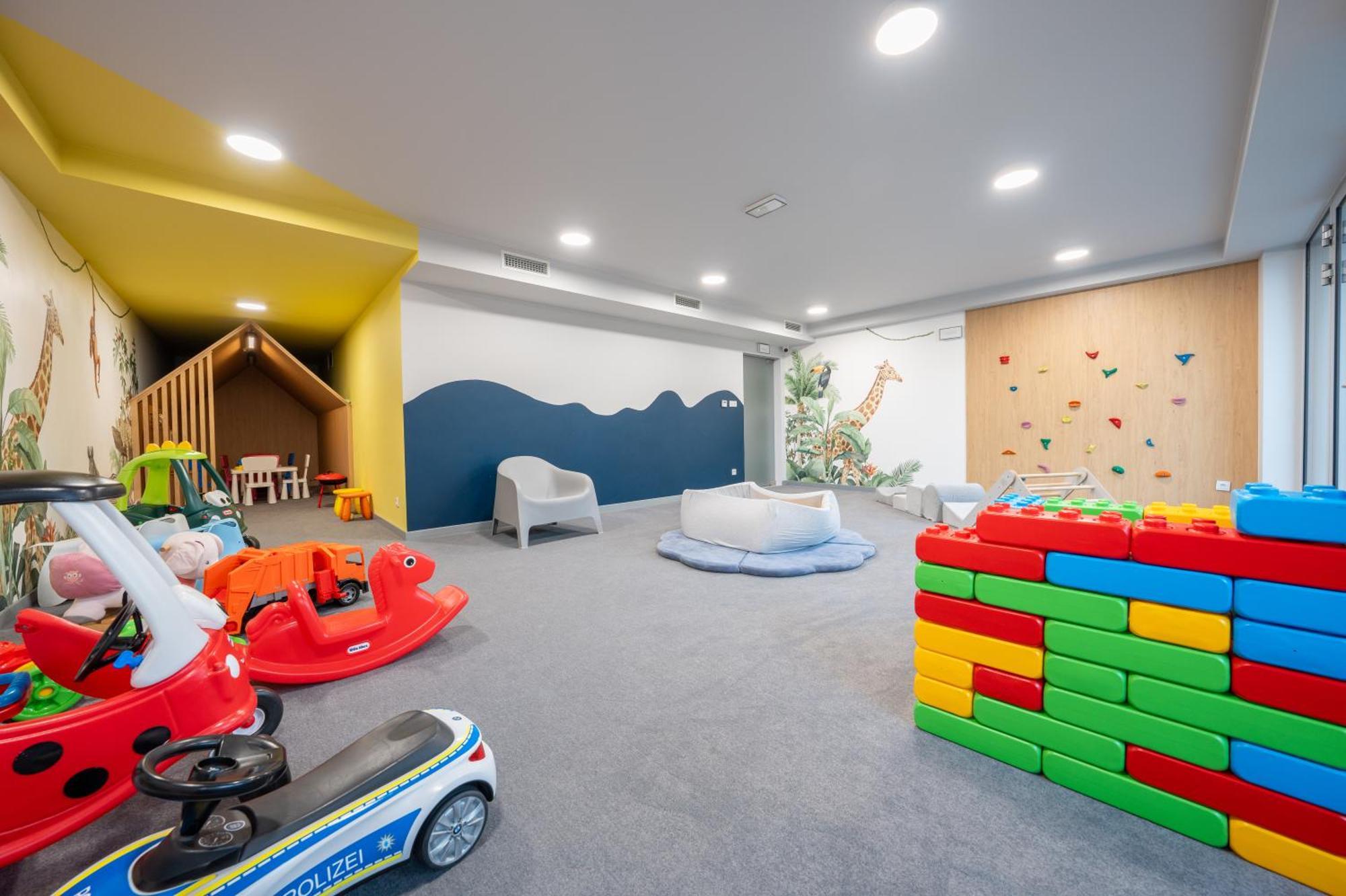 Miodowy Apartament Z Duzym Tarasem W Rewalu, Blisko Morza Extérieur photo